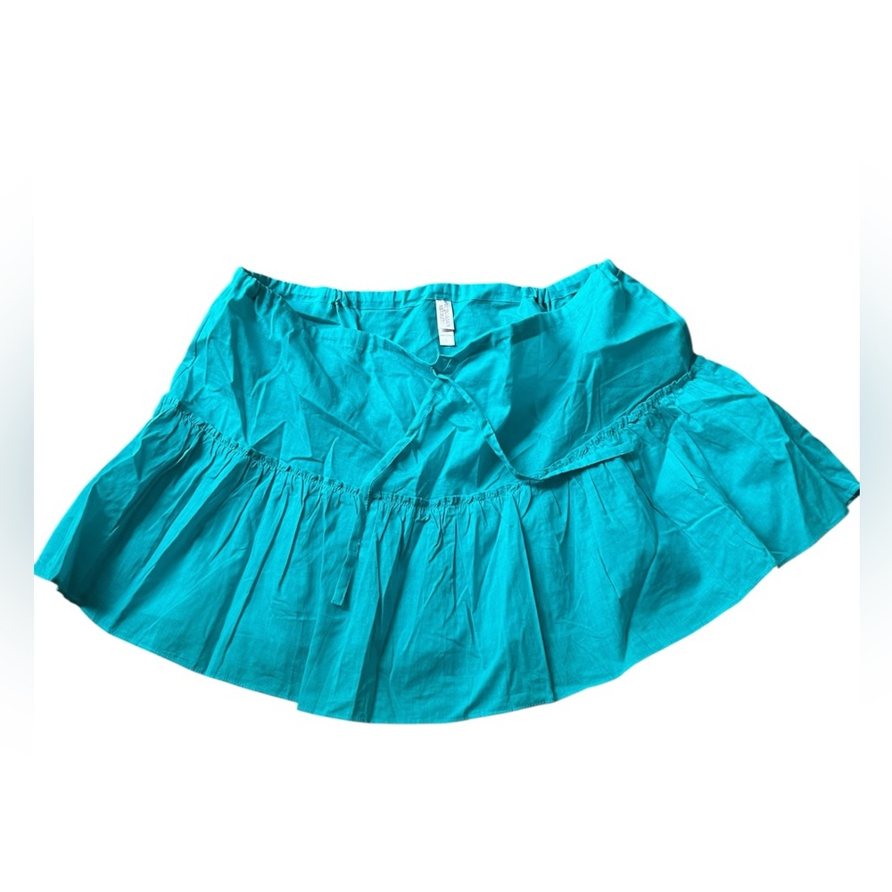 Victoria’s Secret Robins Egg Blue Mini Skirt – Large